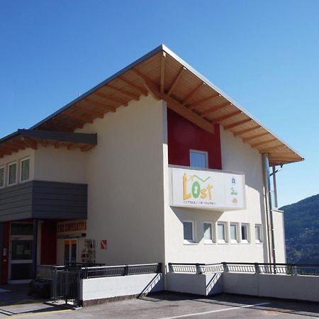 Hostel L'Ost - Ostello Di Grumes Екстериор снимка