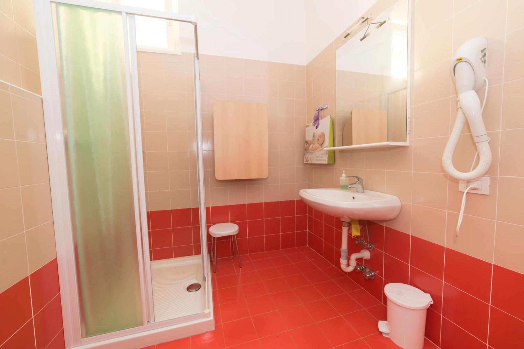 Hostel L'Ost - Ostello Di Grumes Стая снимка