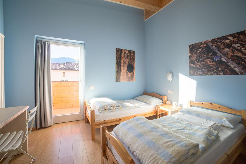 Hostel L'Ost - Ostello Di Grumes Екстериор снимка