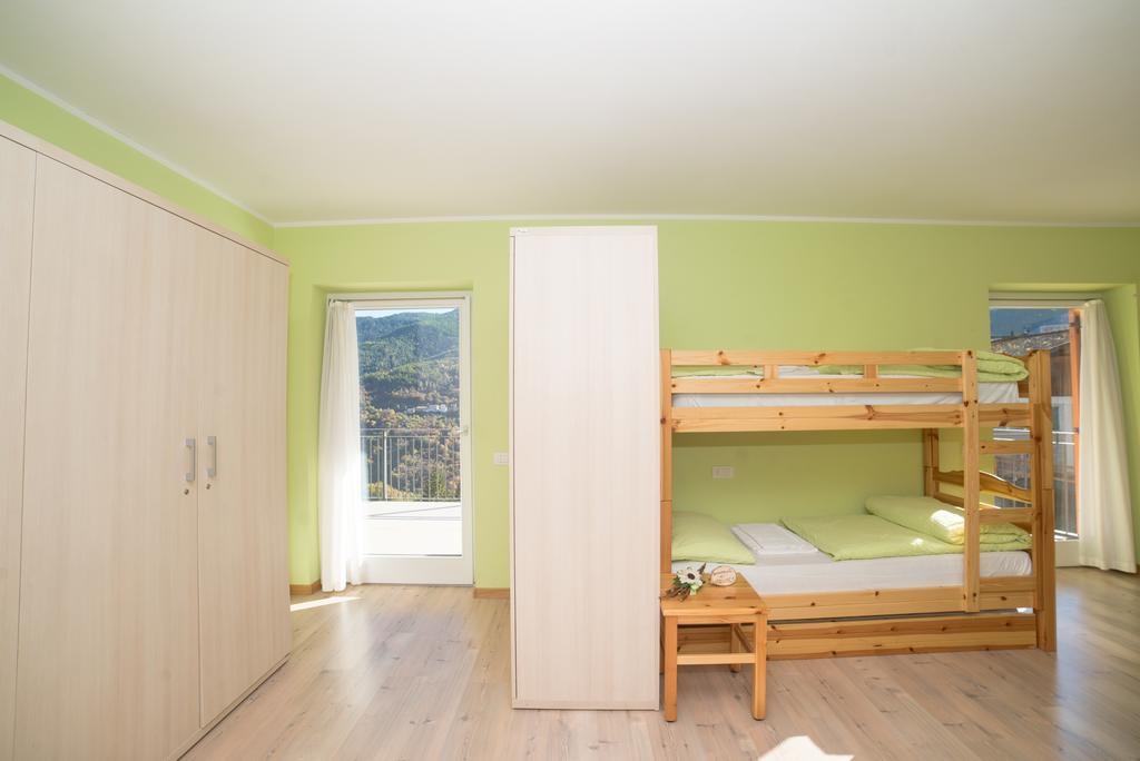 Hostel L'Ost - Ostello Di Grumes Екстериор снимка